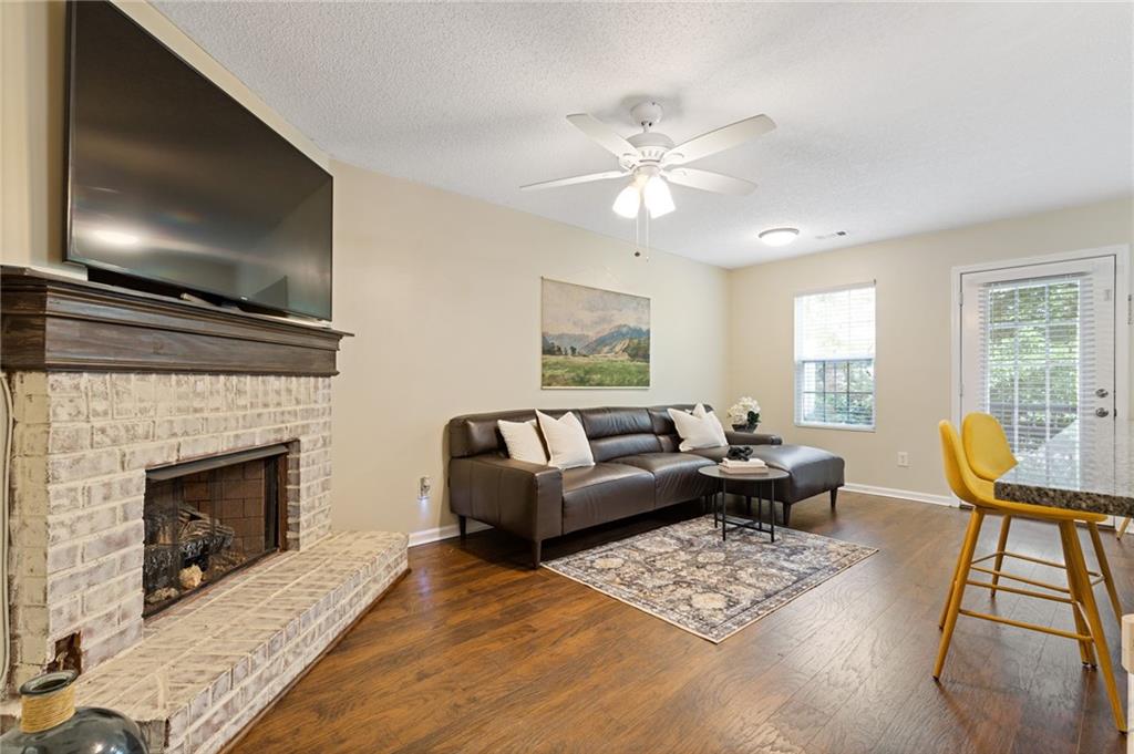 1456 Box Circle Winder, GA 30680 - Photo 4 of 31
