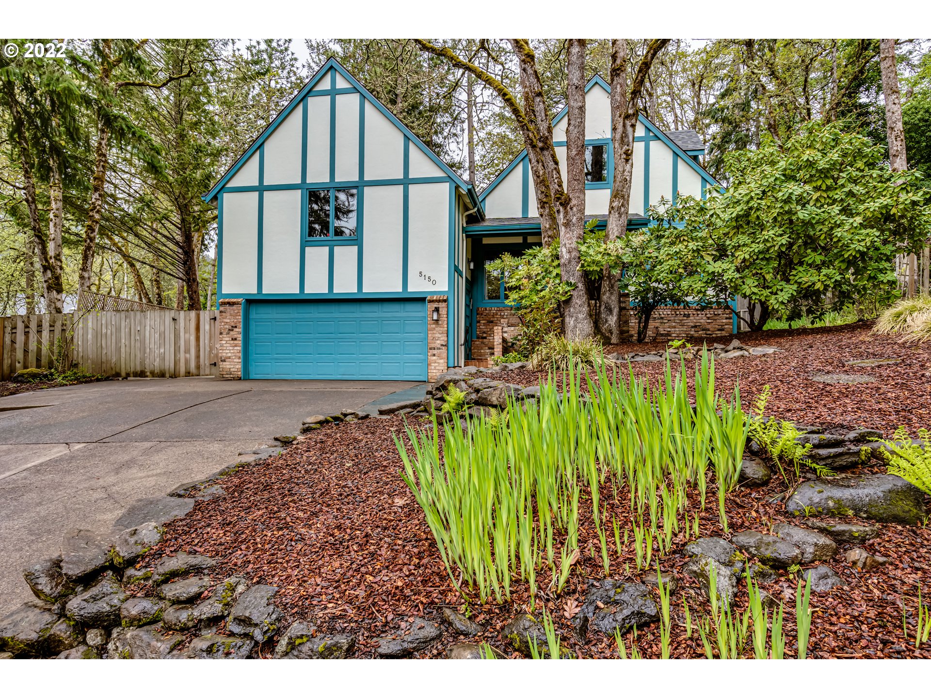 5150 Fox Hollow Road Eugene, OR 97405 - Photo 1 of 32 Gallery Image 1