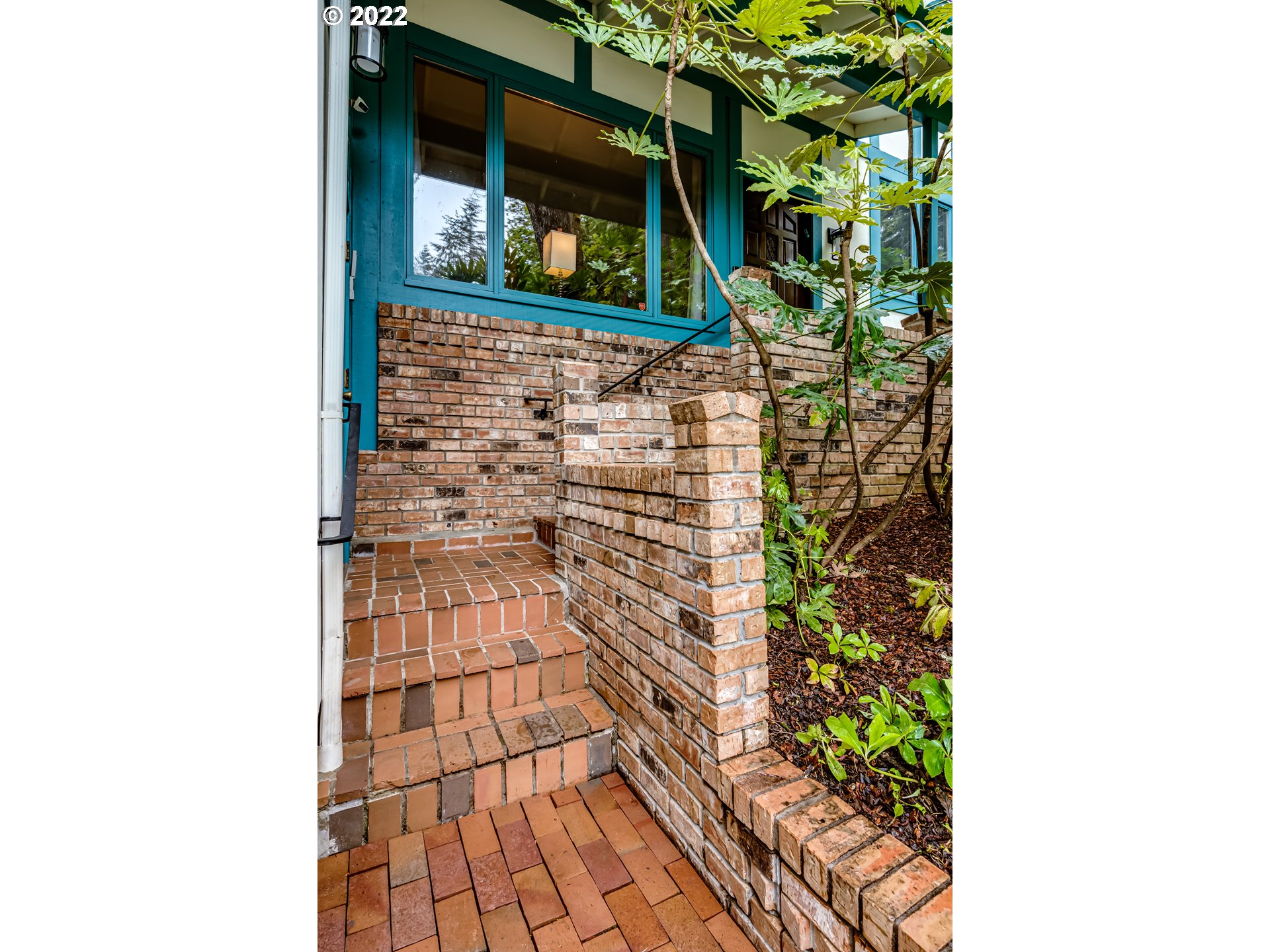 5150 Fox Hollow Road Eugene, OR 97405 - Photo 2 of 32 Gallery Image 2