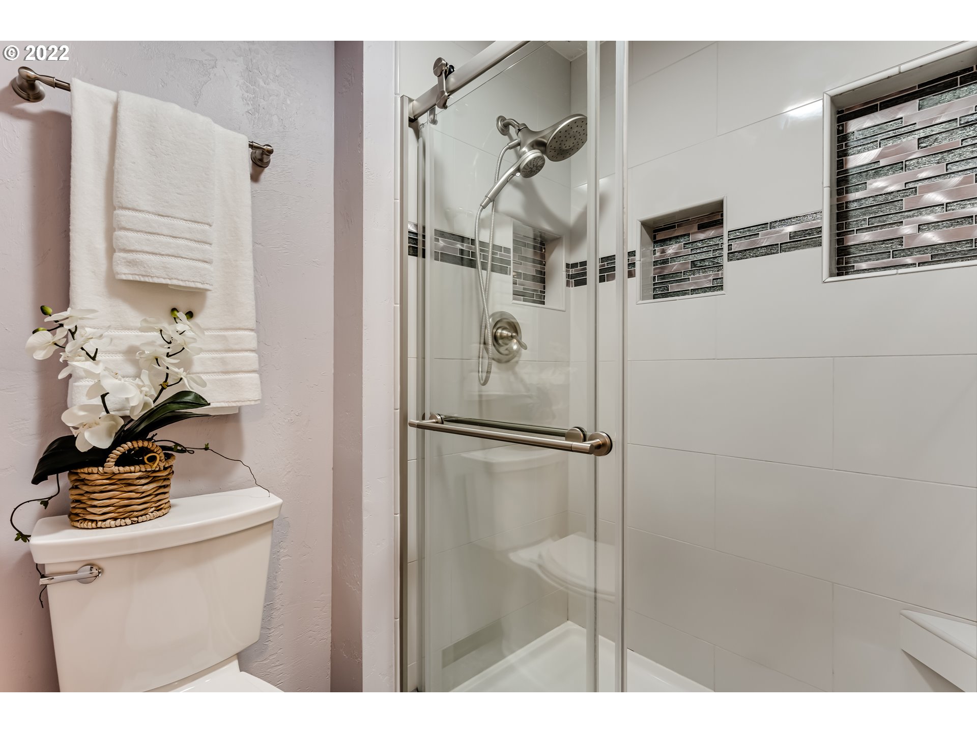 5150 Fox Hollow Road Eugene, OR 97405 - Photo 24 of 32 Gallery Image 24