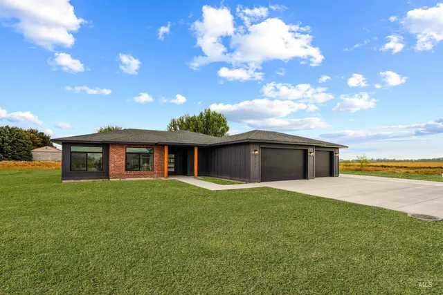 $500,000 | 1100 Coventry Lane, Burley, ID 83318