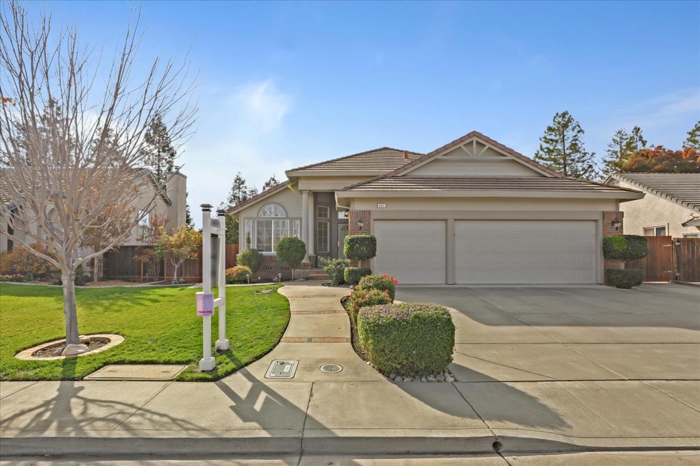 883 Marcella Street Livermore, CA 94550 - Photo 3 of 44 a view of a house with a yard