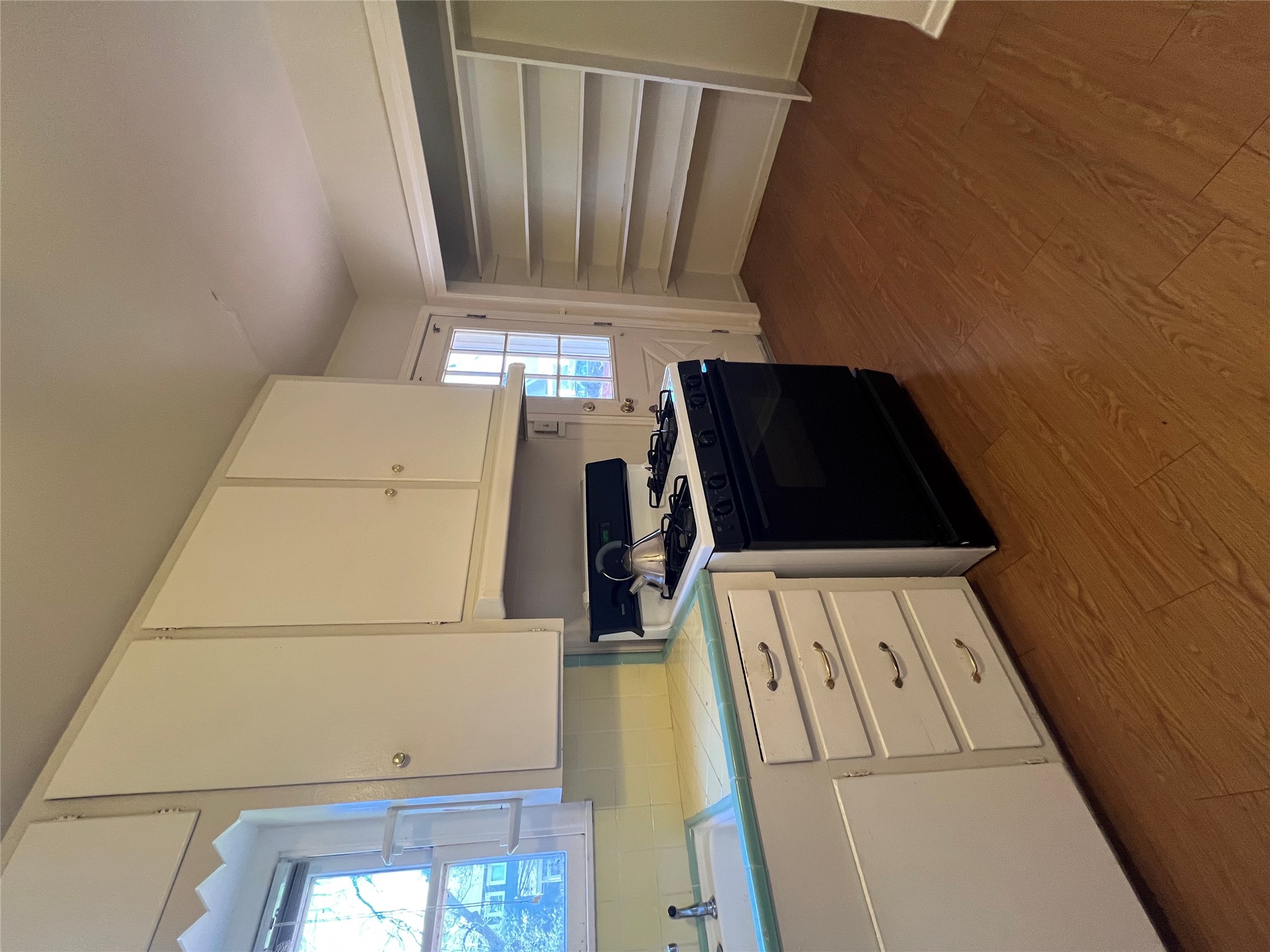 1007 East 38th Street Austin, TX 78705 - Photo 10 of 19