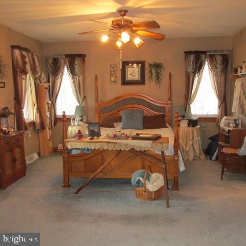 574 Edwards Road Narvon, PA 17555 - Photo 3 of 37 Gallery Image 3