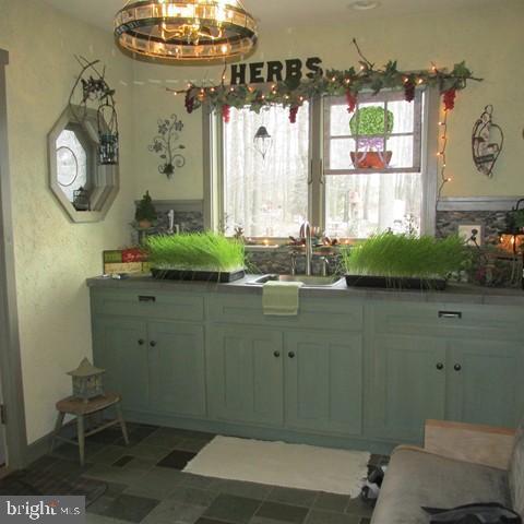 574 Edwards Road Narvon, PA 17555 - Photo 10 of 37 Gallery Image 10