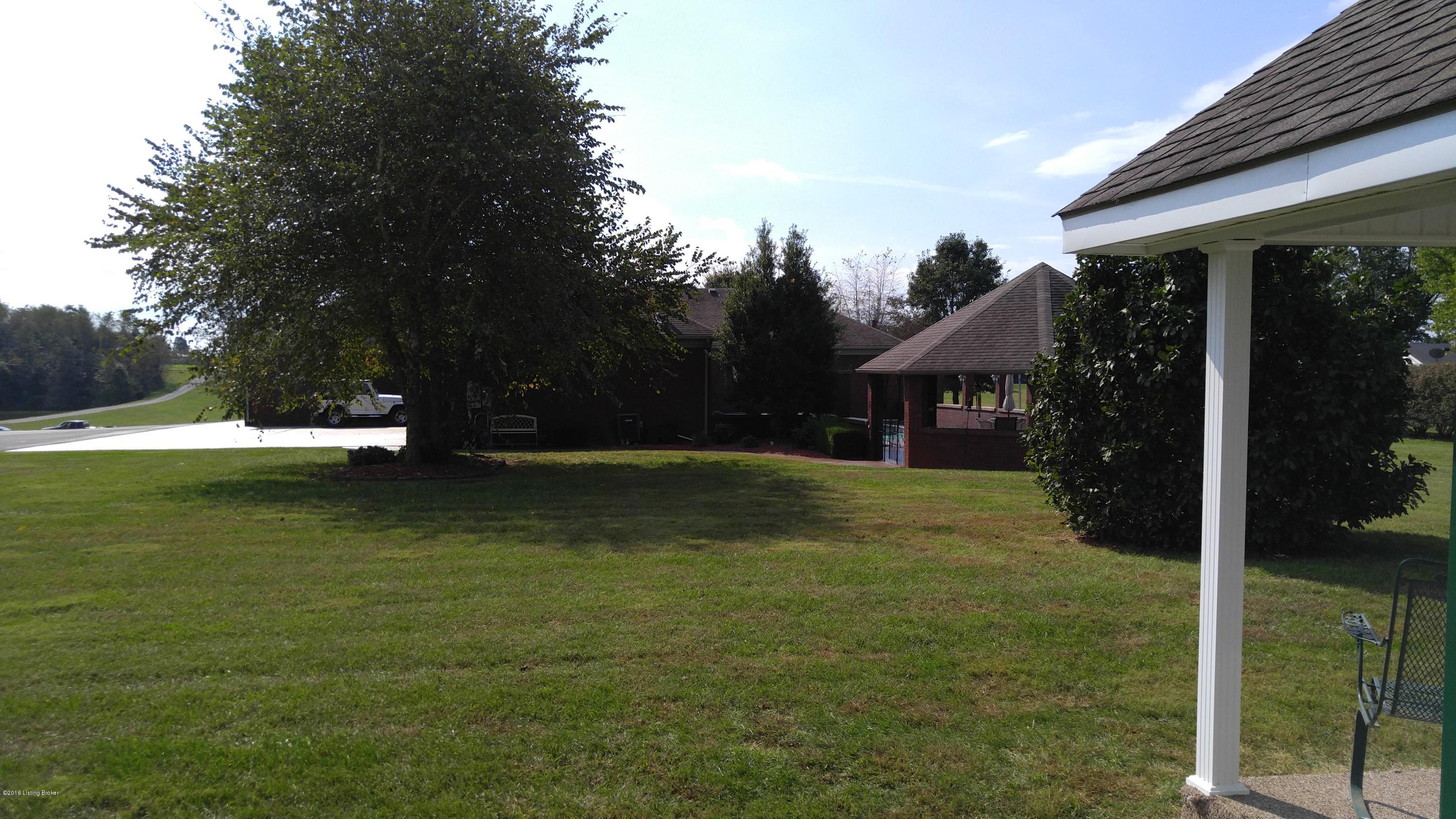 5780 Springfield Road Bardstown, KY 40004 - Photo 35 of 118 Attention to every detail