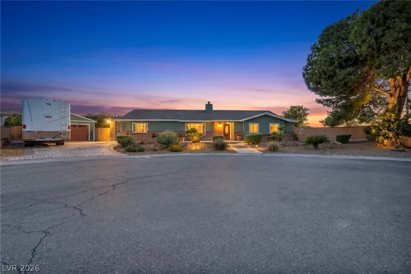 $950,000 | 7777 South Hauck Street, Las Vegas, NV 89139