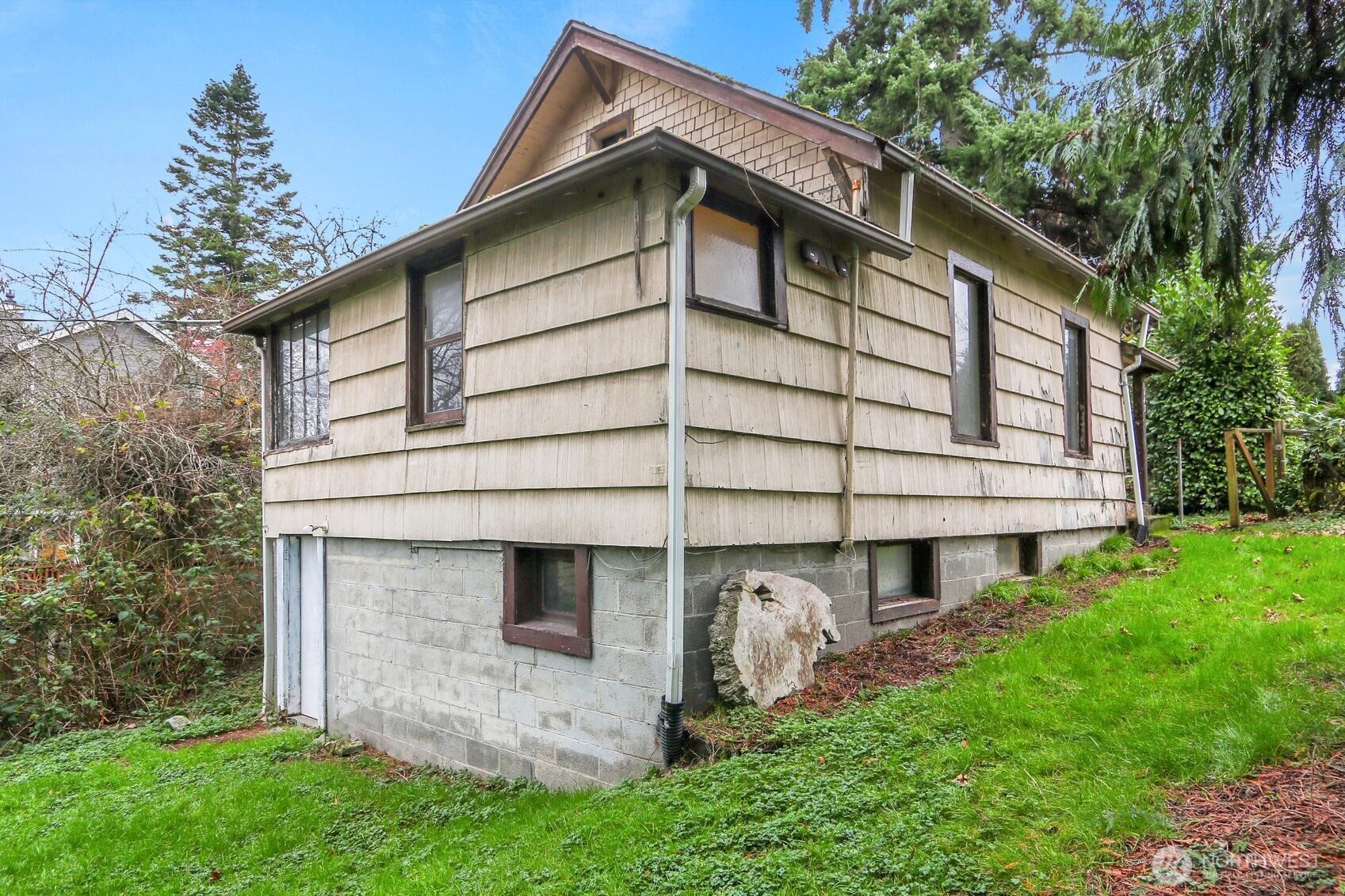 8442 24th Avenue Southwest Seattle, WA 98106 - Photo 25 of 26