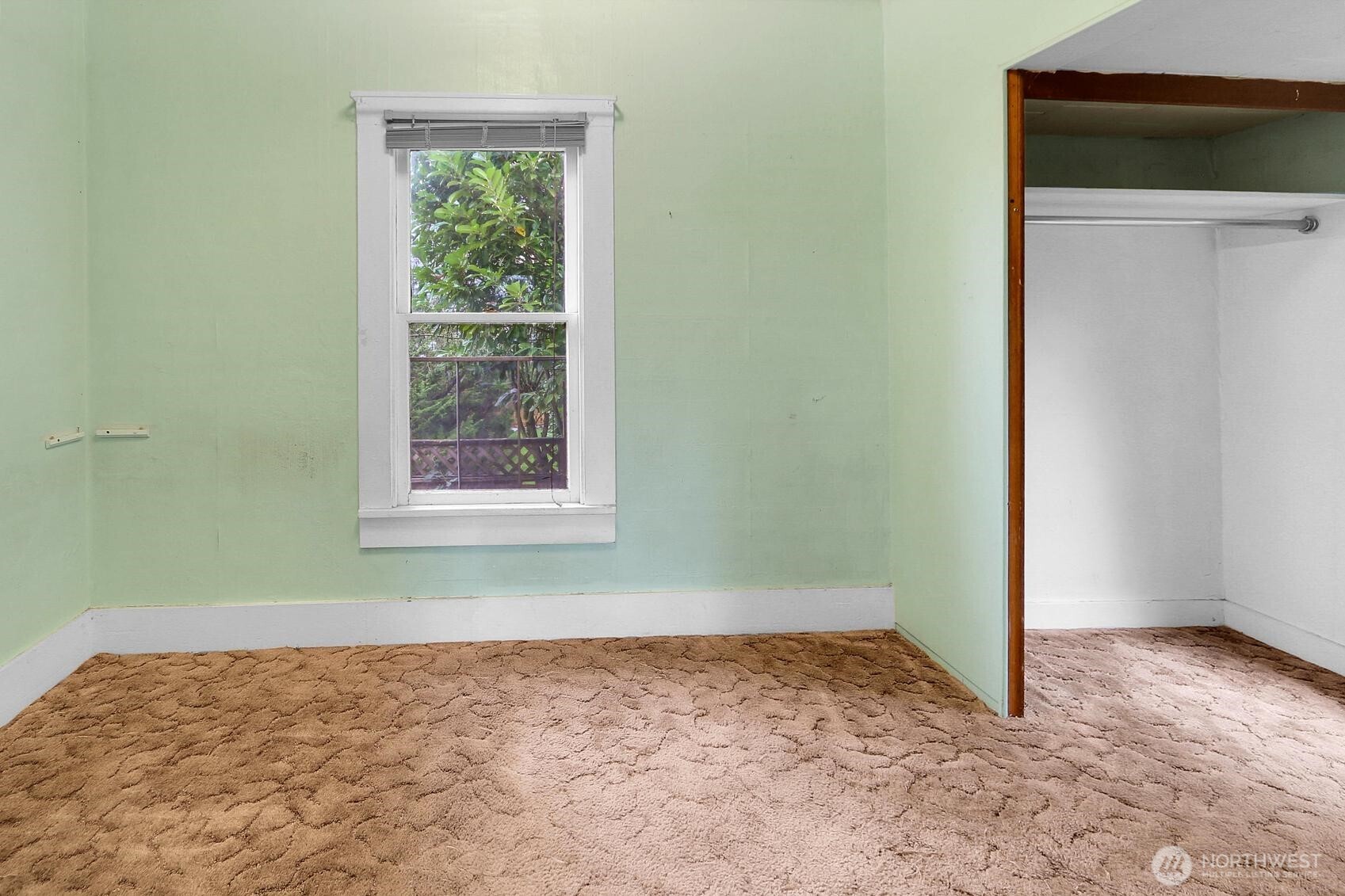 8442 24th Avenue Southwest Seattle, WA 98106 - Photo 7 of 26