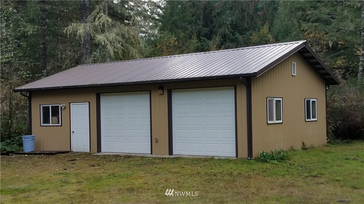 5425 Fir Tree Road Southeast Olympia, WA 98513 - Photo 3 of 25 Gallery Image 3