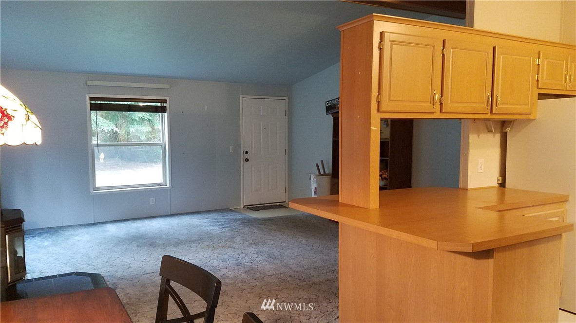 5425 Fir Tree Road Southeast Olympia, WA 98513 - Photo 7 of 25 Gallery Image 7