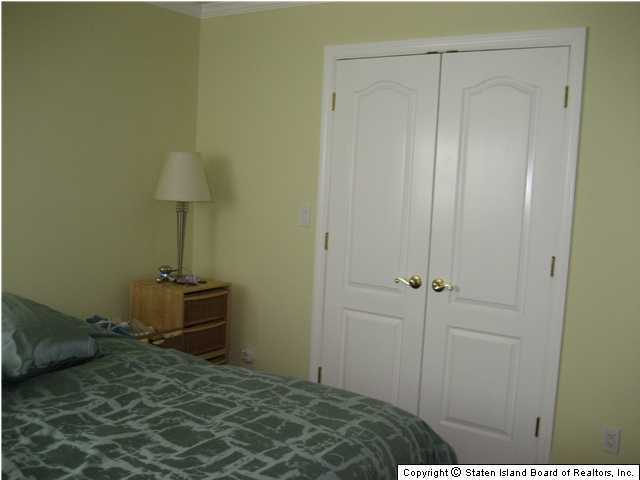 277 Beach Road Staten Island, NY 10312 - Photo 11 of 15 Additional Photo