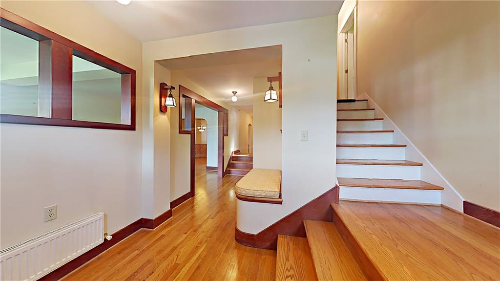 5 Biddeford Road Ben Avon Heights, PA 15202 - Photo 4 of 25 Gallery Image 4
