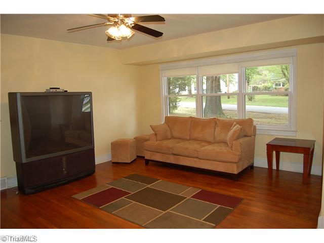 704 Locust Place High Point, NC 27260 - Photo 2 of 12 Living Room.