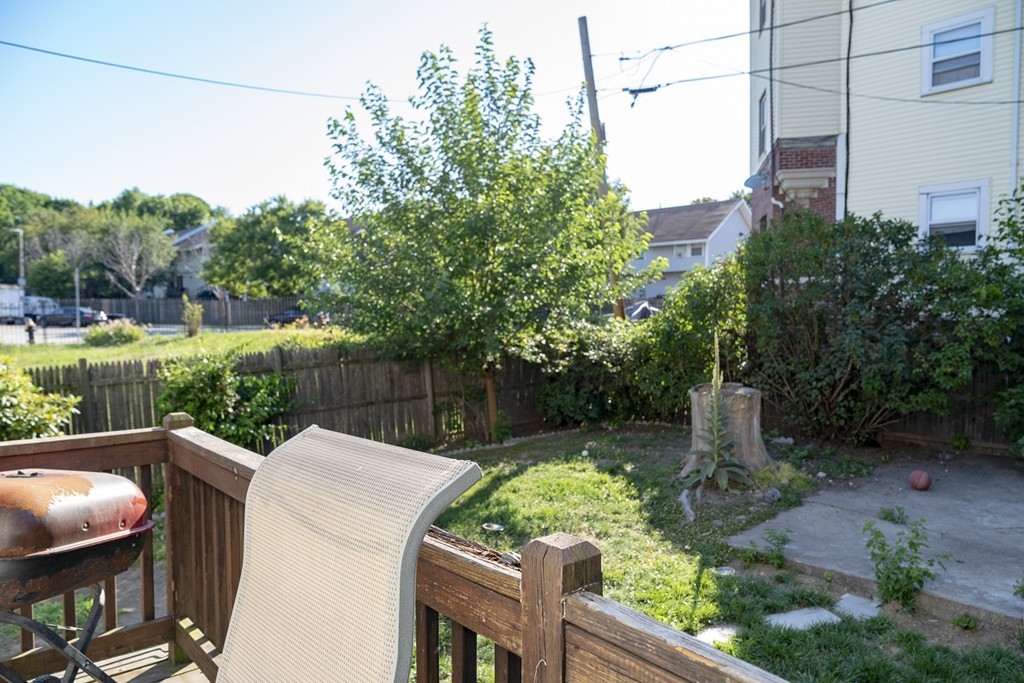 27 Laurel Street Boston, MA 02119 - Photo 17 of 20 Gallery Image 17