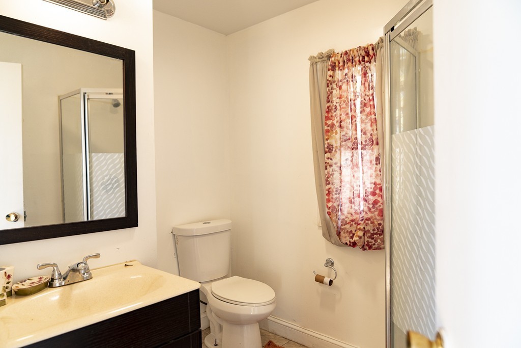 27 Laurel Street Boston, MA 02119 - Photo 7 of 20 Gallery Image 7