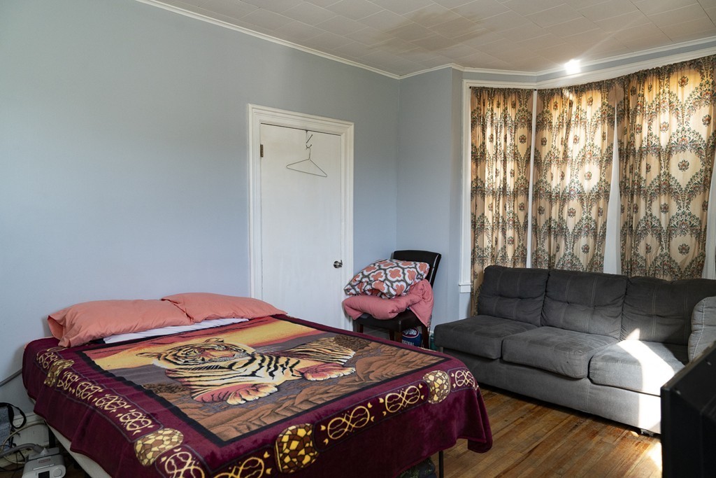 27 Laurel Street Boston, MA 02119 - Photo 10 of 20 Gallery Image 10