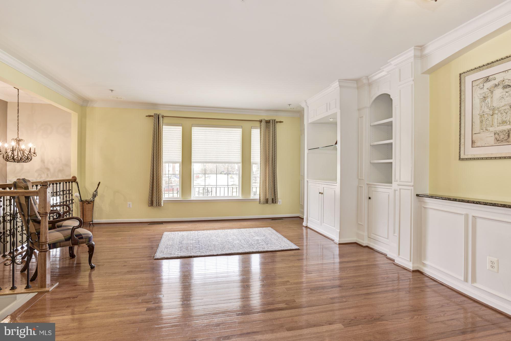 2310 Noblewood Road Edgewater, MD 21037 - Photo 3 of 30 Family Room
