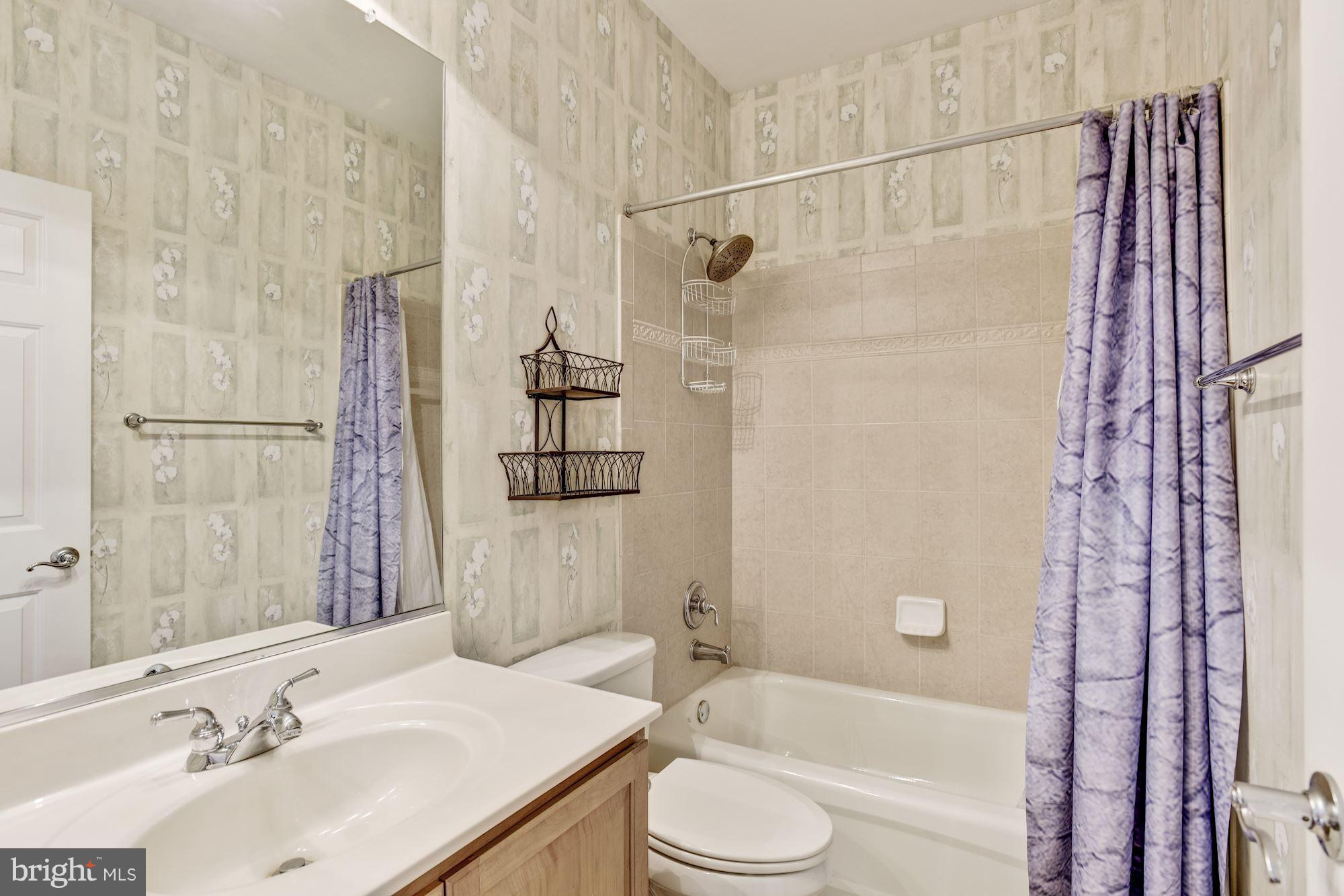 2310 Noblewood Road Edgewater, MD 21037 - Photo 21 of 30 Full Bath