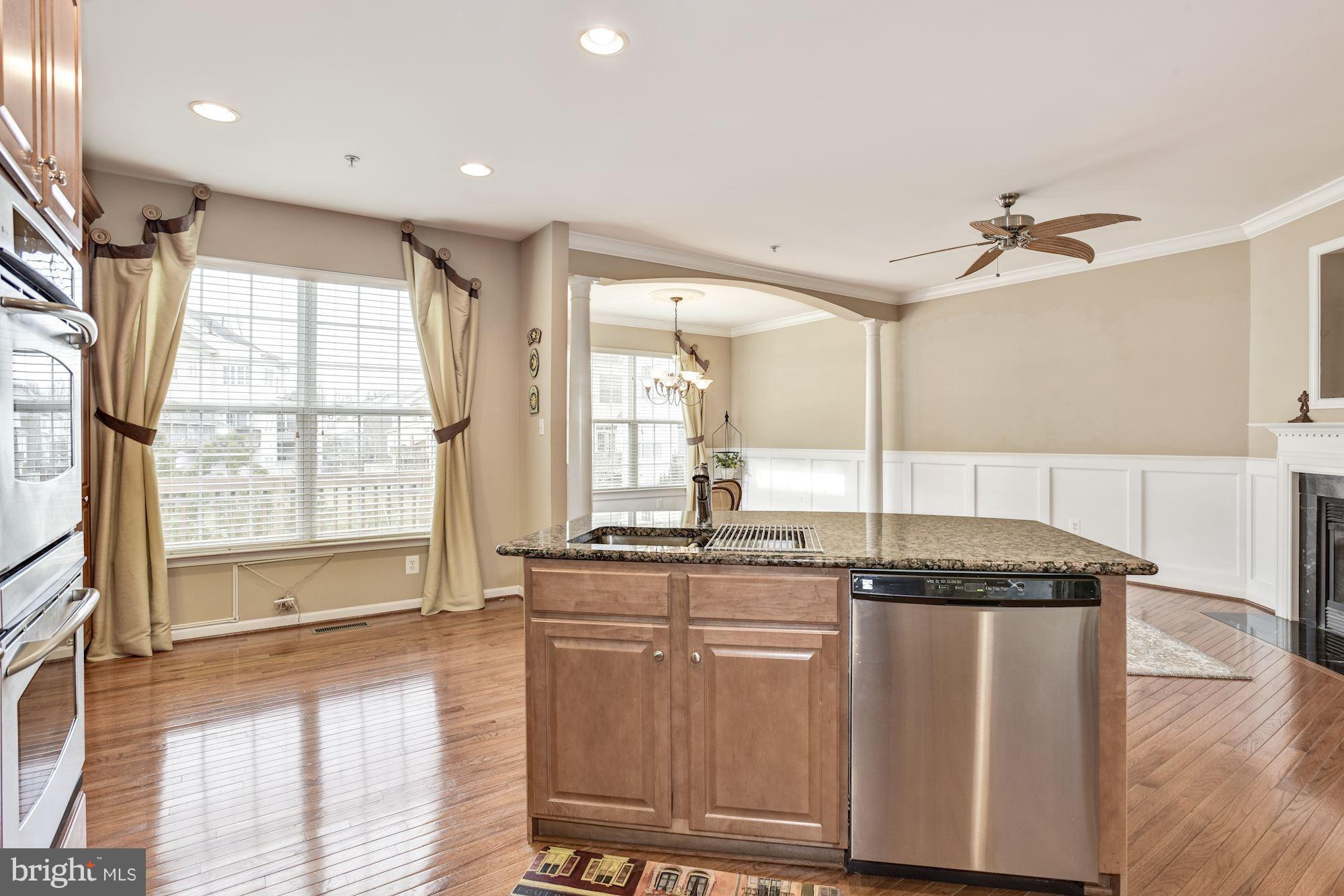 2310 Noblewood Road Edgewater, MD 21037 - Photo 8 of 30 Gourmet Kitchen