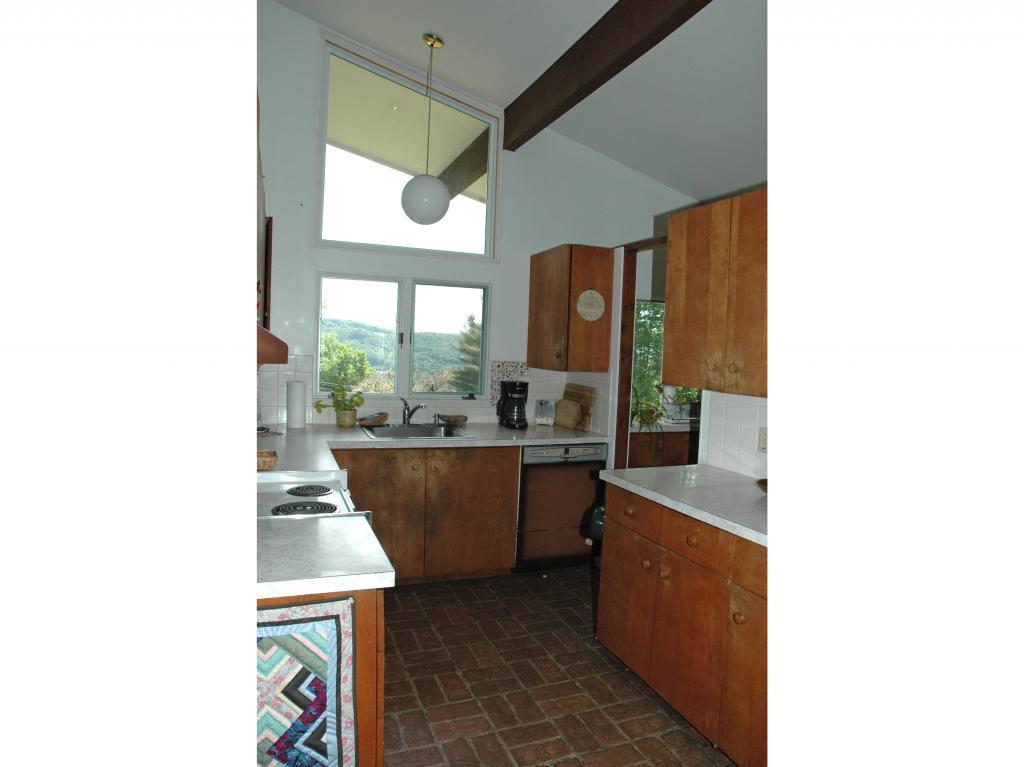 72 Phillips Road Montpelier, VT 05602 - Photo 5 of 34 Gallery Image 5