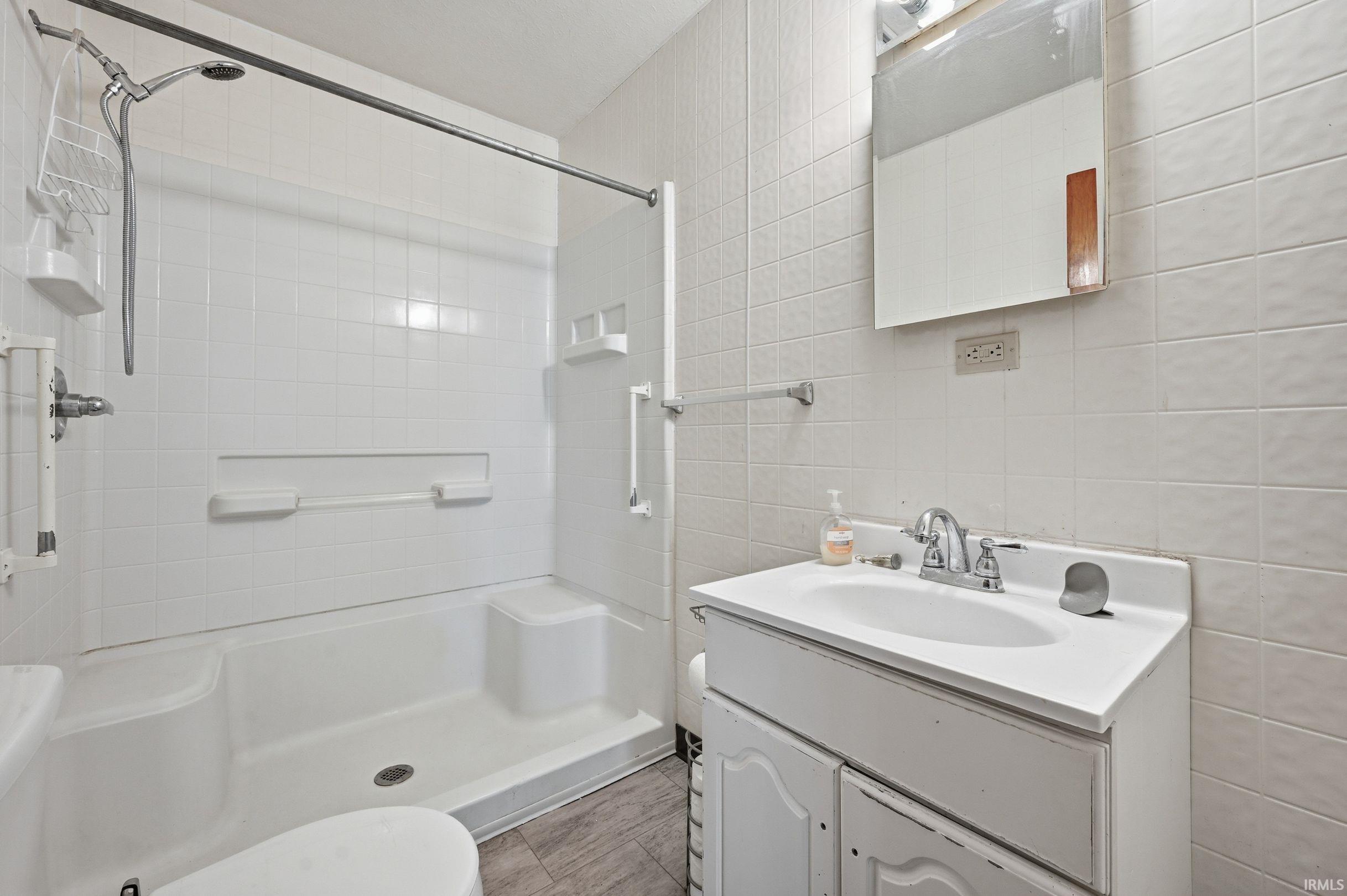 524 South Meridian Street Dunkirk, IN 47336 - Photo 16 of 21