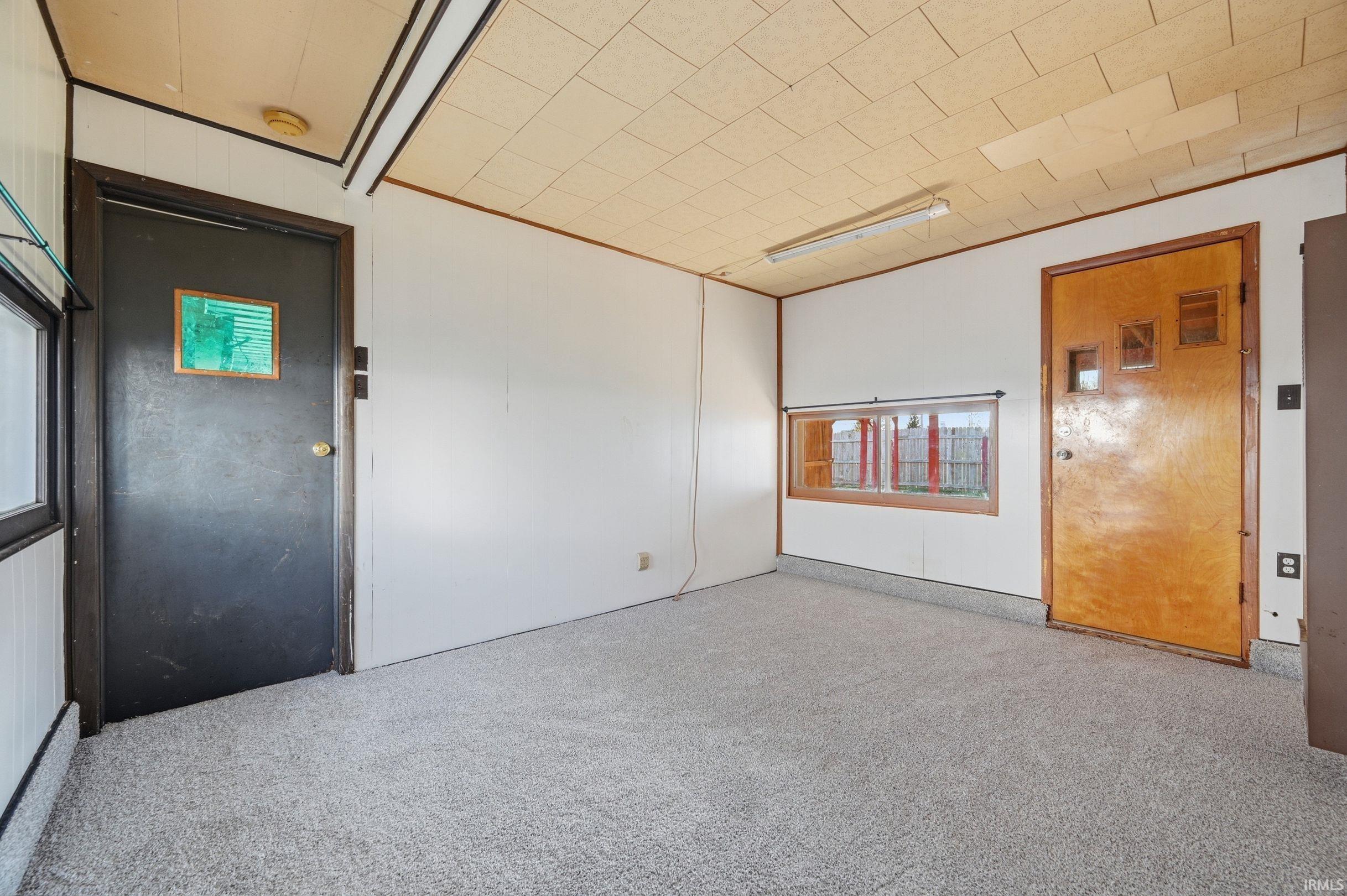 524 South Meridian Street Dunkirk, IN 47336 - Photo 5 of 21