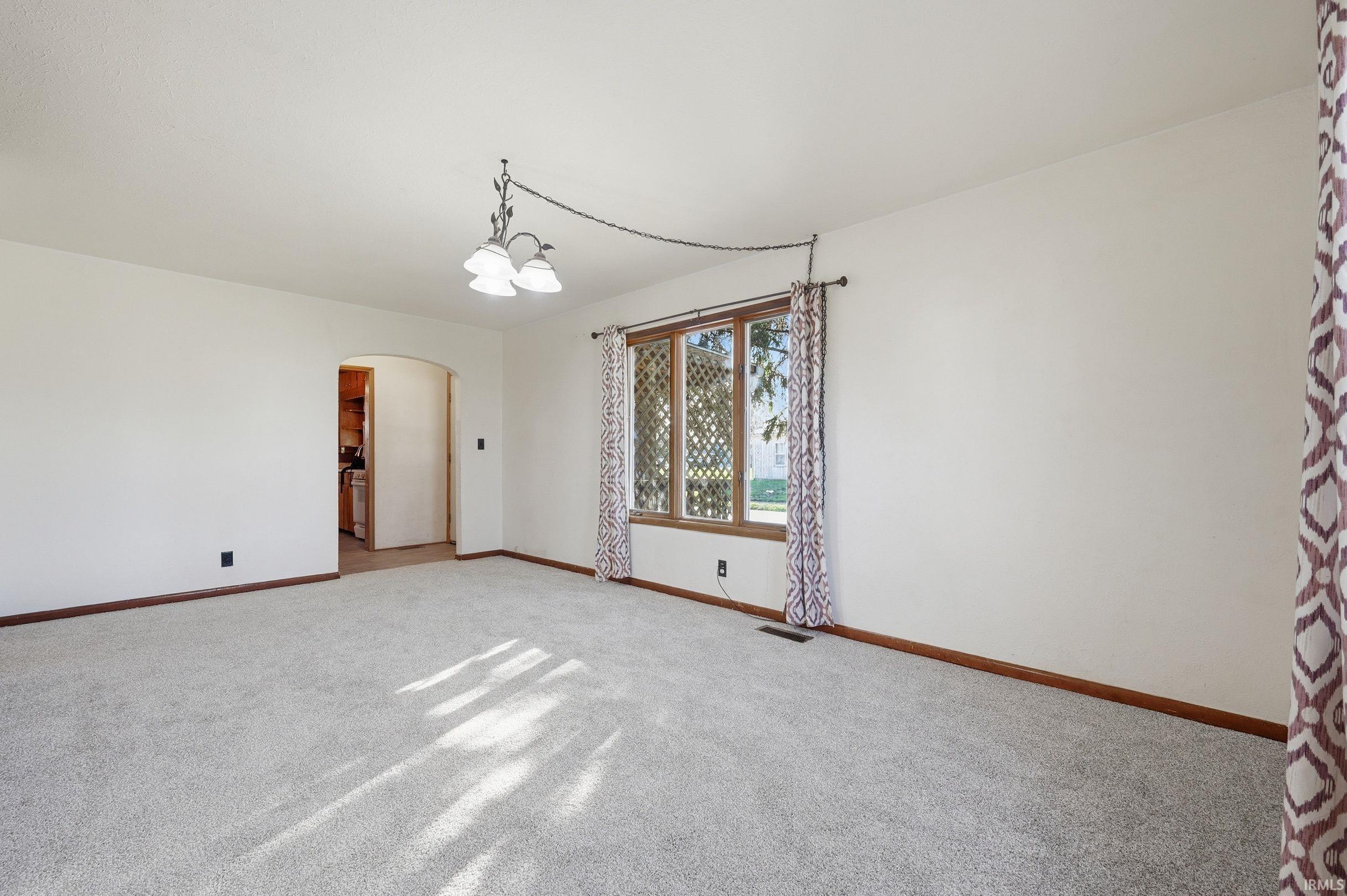 524 South Meridian Street Dunkirk, IN 47336 - Photo 9 of 21