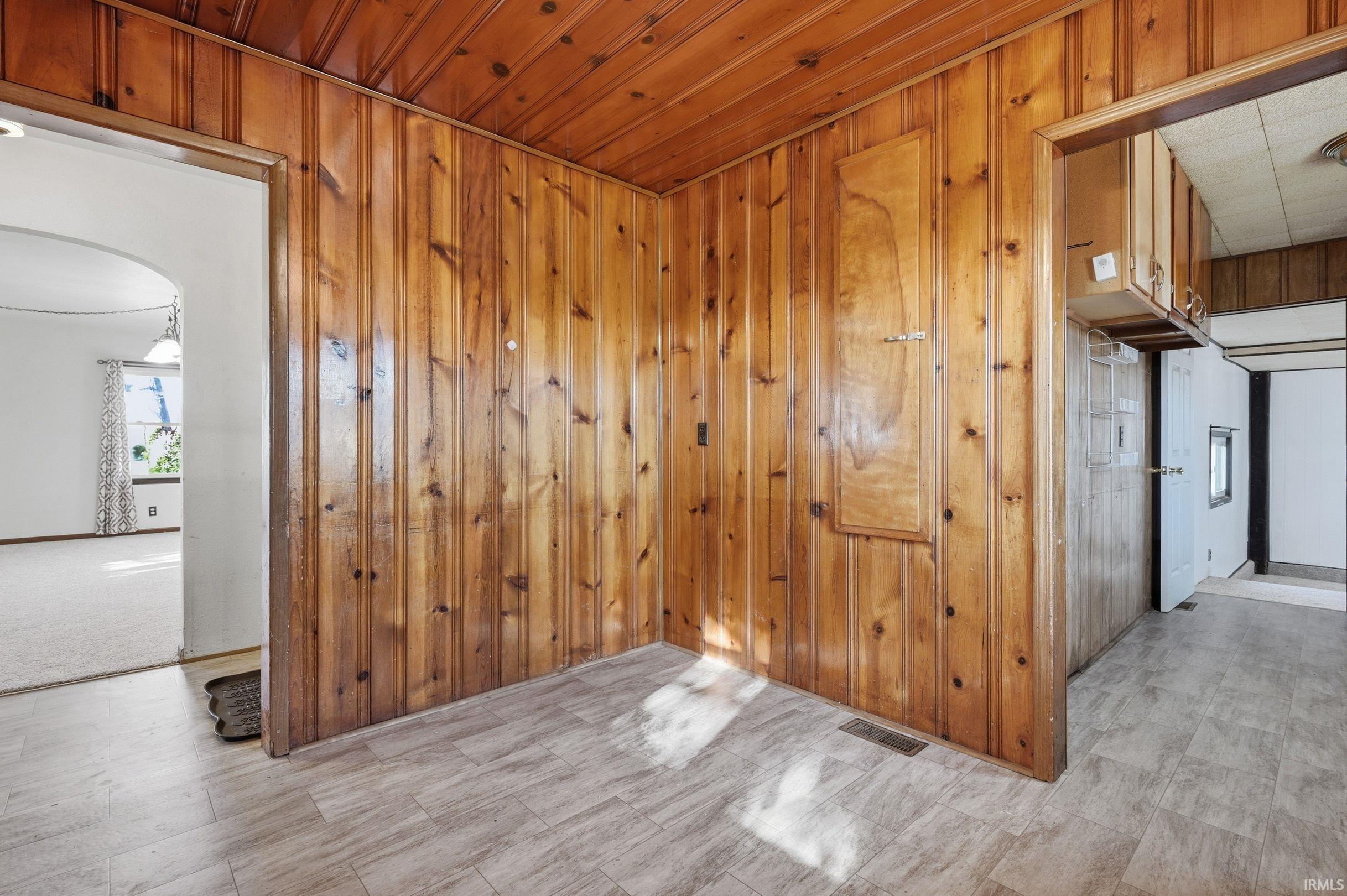 524 South Meridian Street Dunkirk, IN 47336 - Photo 10 of 21