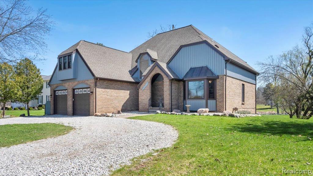 23035 Meridian Road Grosse Ile, MI 48138 - Photo 2 of 52