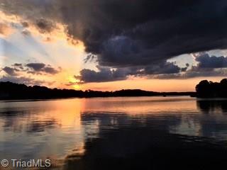 198 Shoreline Road New London, NC 28127 - Photo 2 of 28 Gallery Image 2