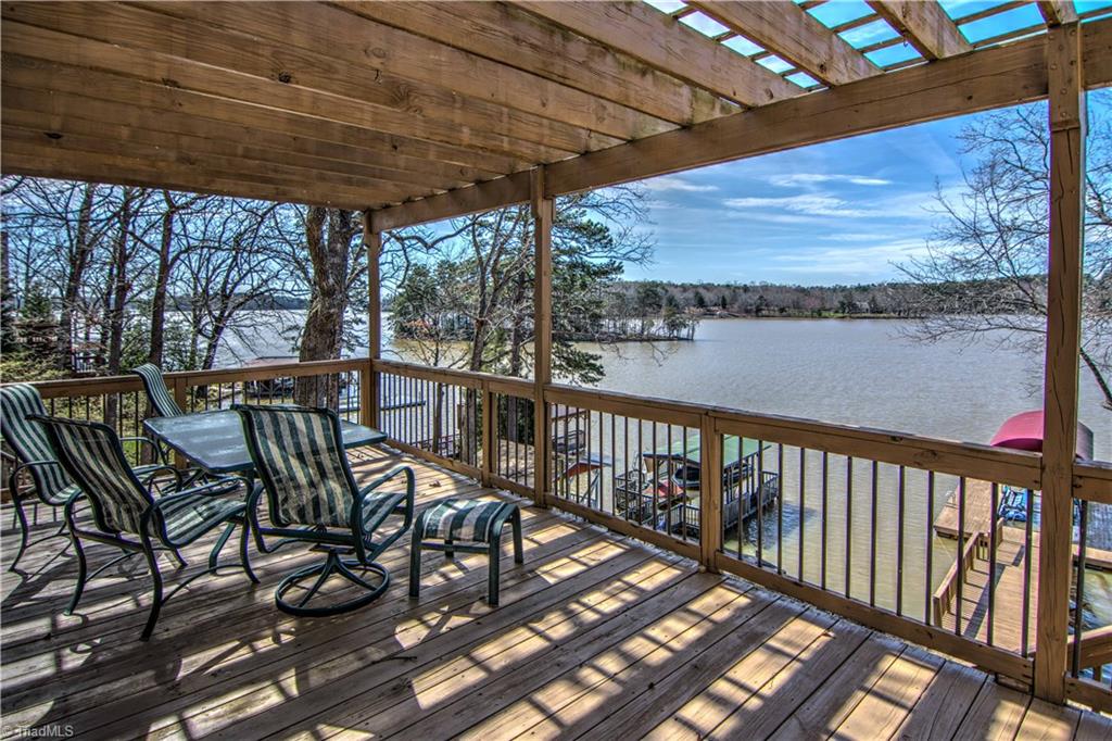 198 Shoreline Road New London, NC 28127 - Photo 7 of 28 Large covered deck 27x12.