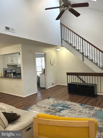 $2,300 | 704 B Trescott Place, Mount Laurel, NJ 08054