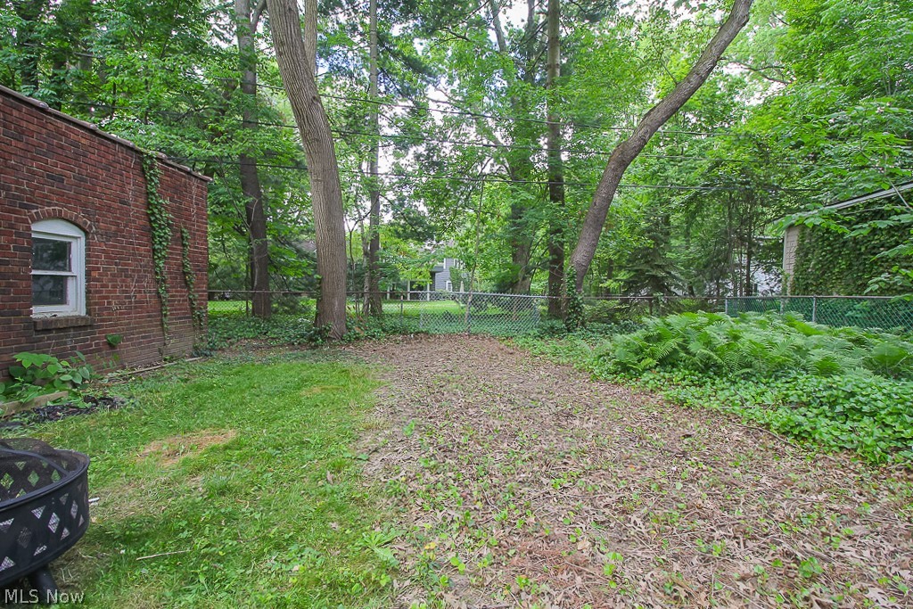 2636 Colchester Road Cleveland Heights, OH 44106 - Photo 29 of 32 Gallery Image 29
