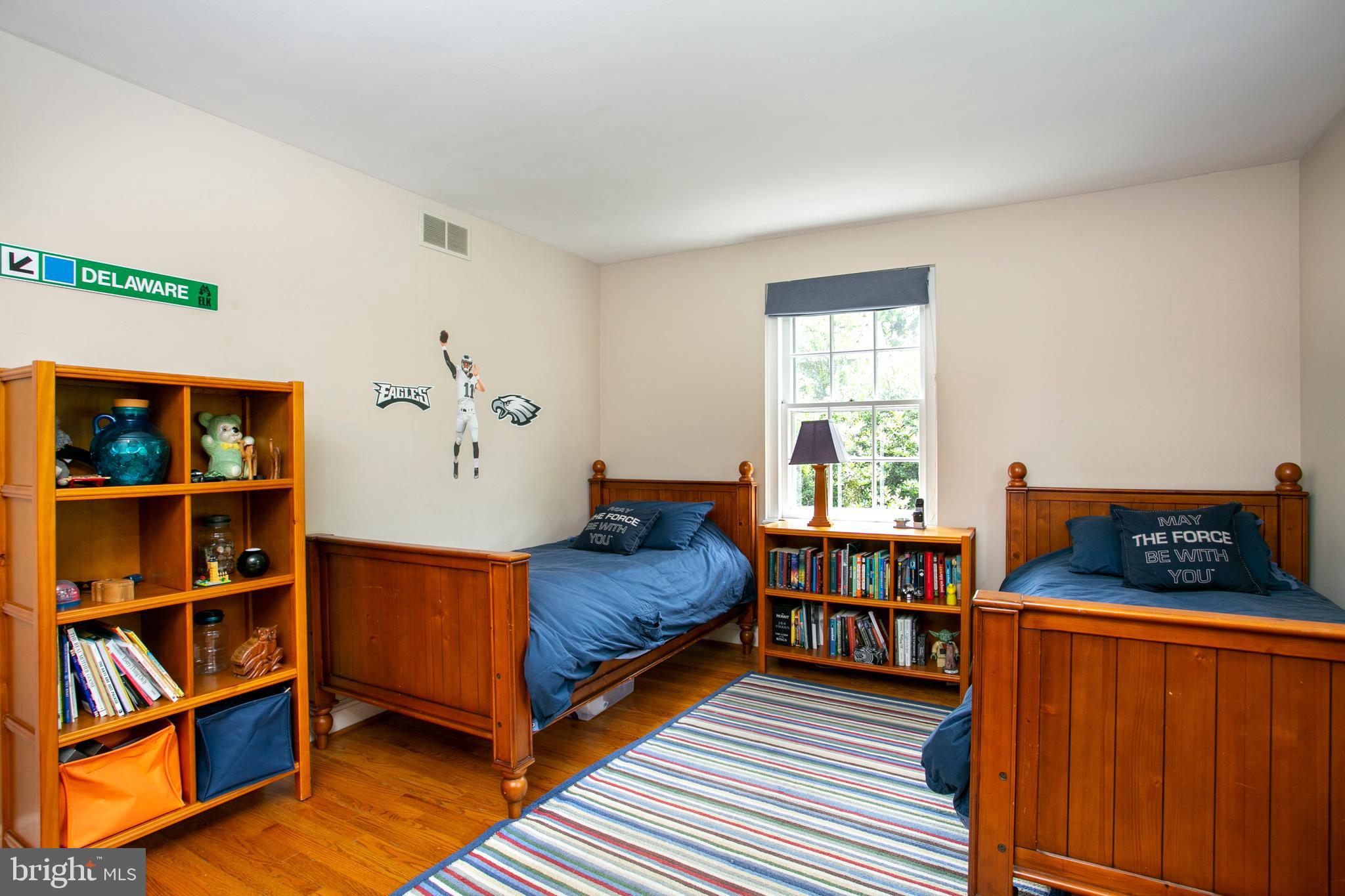 60 West Hampton Road Philadelphia, PA 19118 - Photo 15 of 23