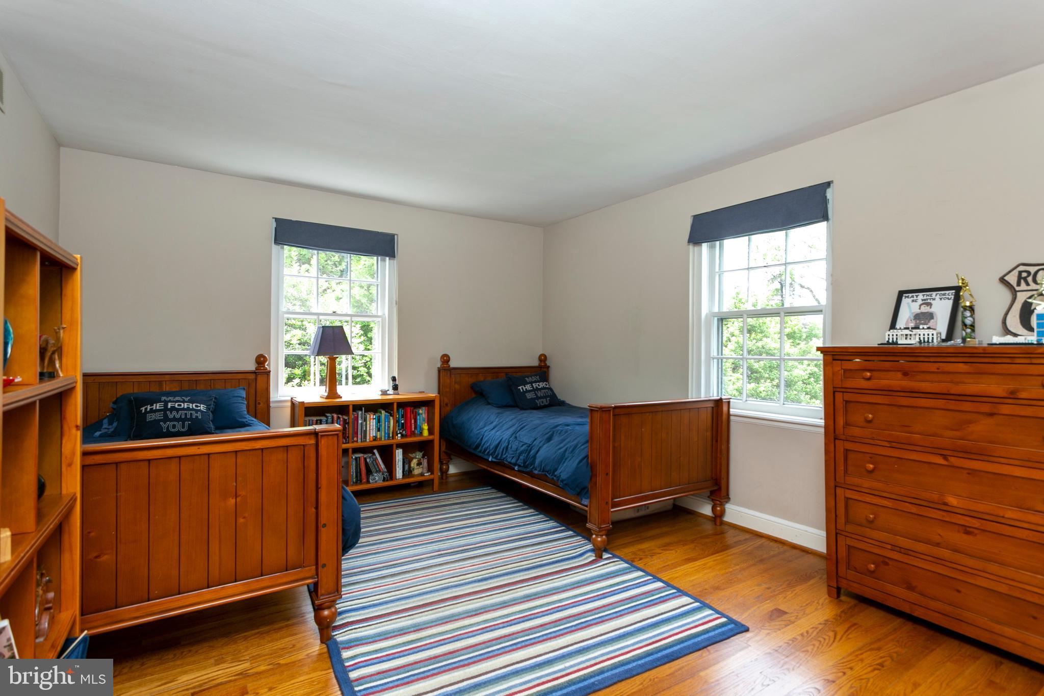 60 West Hampton Road Philadelphia, PA 19118 - Photo 16 of 23