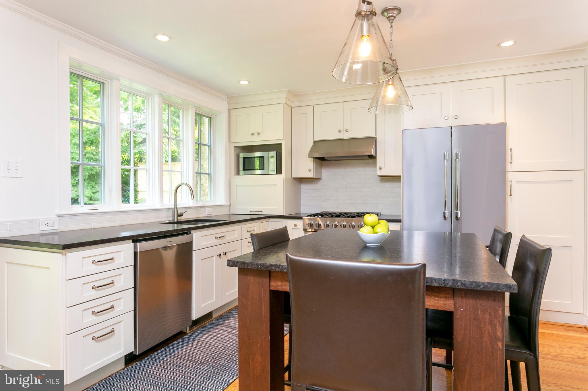 60 West Hampton Road Philadelphia, PA 19118 - Photo 7 of 23
