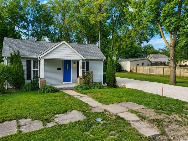 $189,000 | 411 West North Street, Eldon, MO 65026
