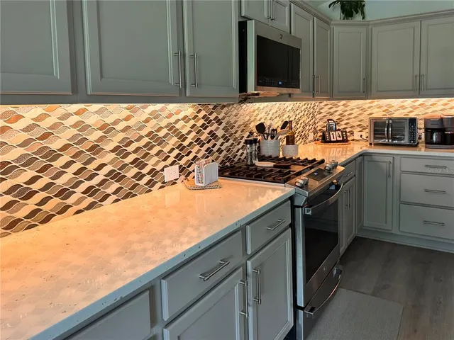 $541,900 | 736 River Oaks Circle, The Villages, FL 34762