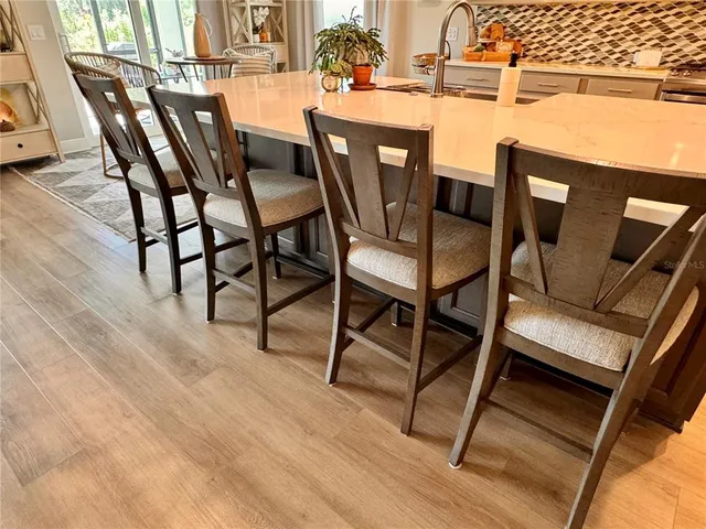 $541,900 | 736 River Oaks Circle, The Villages, FL 34762