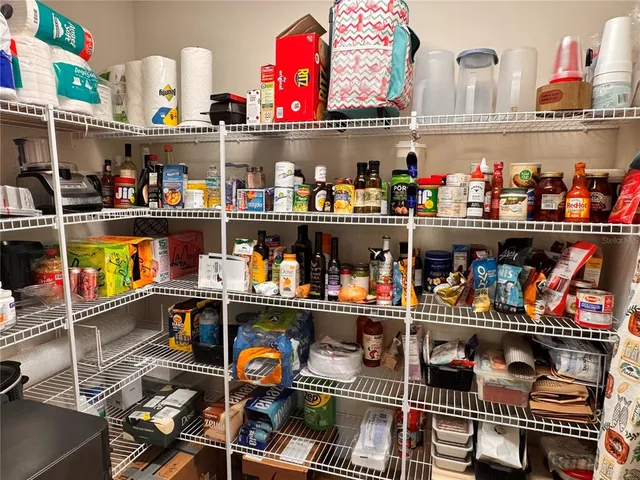 $541,900 | 736 River Oaks Circle, The Villages, FL 34762