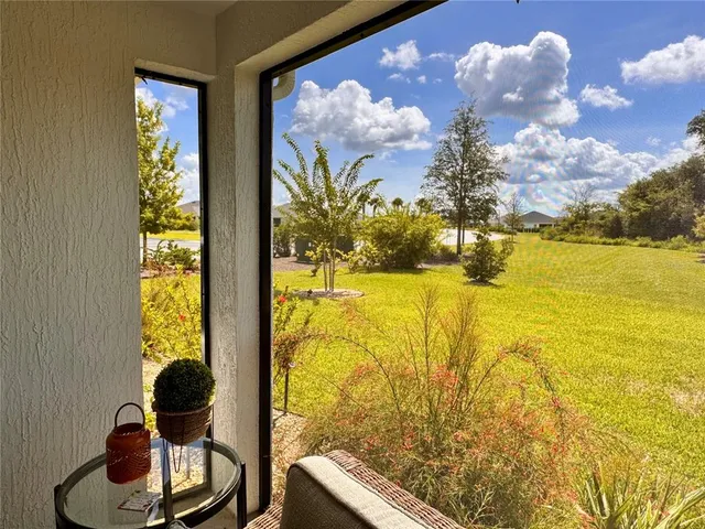 $541,900 | 736 River Oaks Circle, The Villages, FL 34762