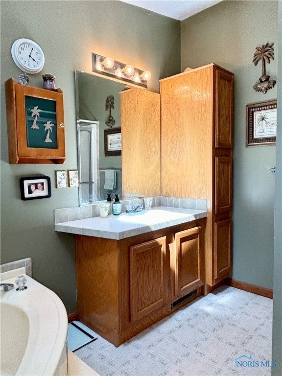 45 South Stadium Road Oregon, OH 43616 - Photo 24 of 50 Primary bathroom.