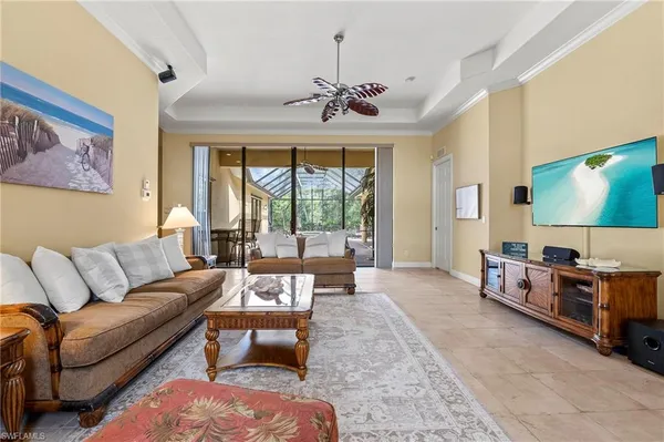 $15,000 | 975 Tivoli Court, Naples, FL 34104
