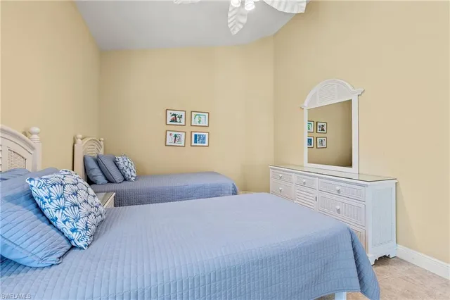 $15,000 | 975 Tivoli Court, Naples, FL 34104