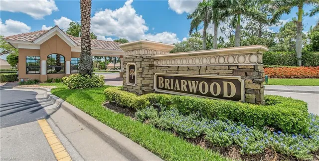 $15,000 | 975 Tivoli Court, Naples, FL 34104