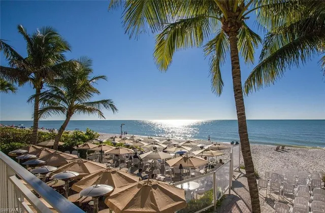 $15,000 | 975 Tivoli Court, Naples, FL 34104