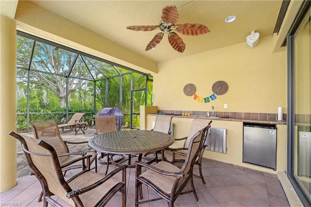 $15,000 | 975 Tivoli Court, Naples, FL 34104