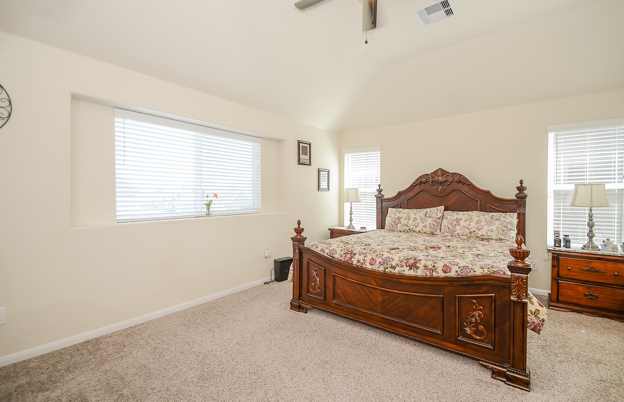 3027 Narrow Stream Way Katy, TX 77493 - Photo 18 of 32 Large primary bedroom with High ceiling