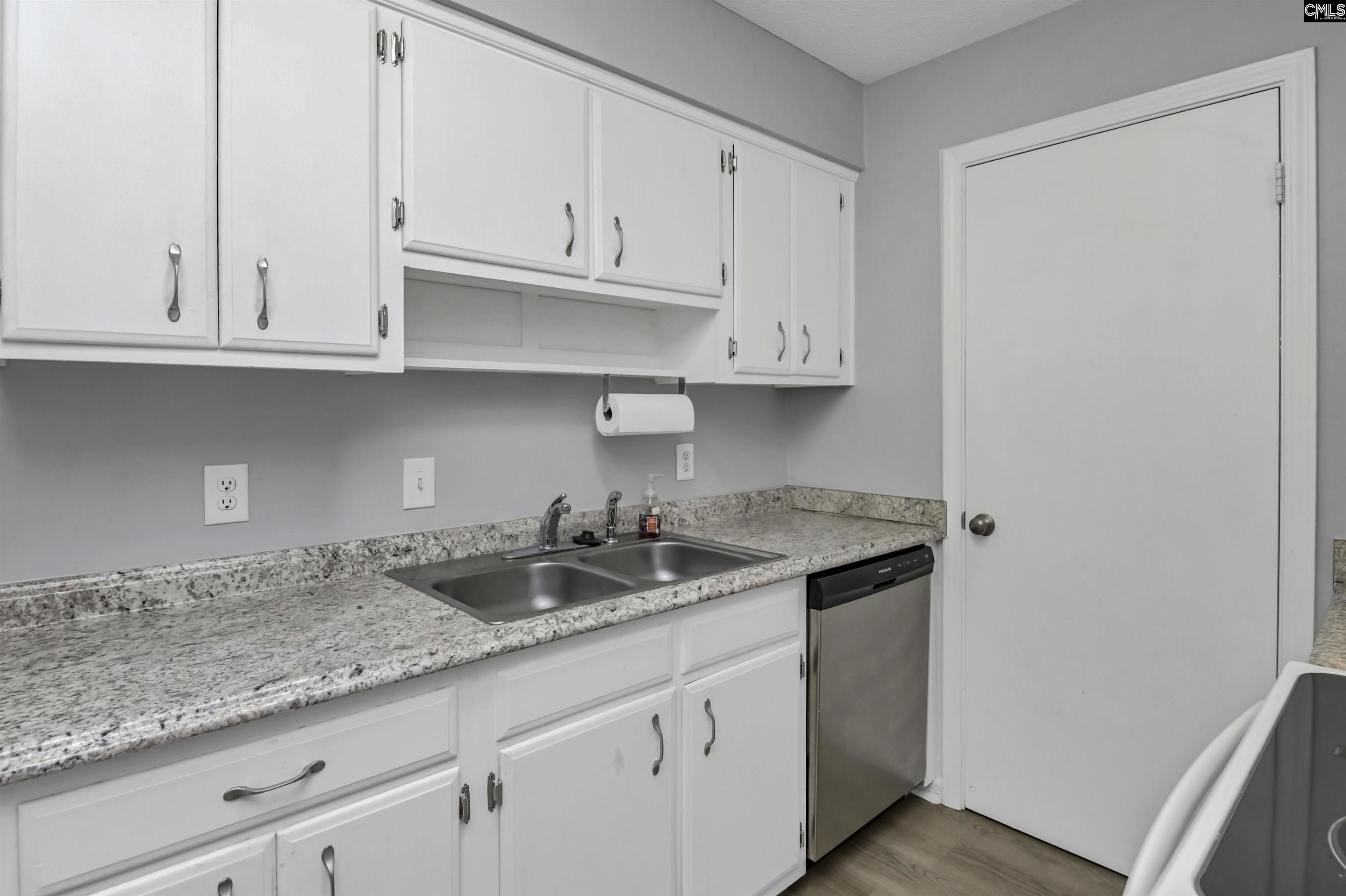 331 West Main Street Lexington, SC 29072 - Photo 14 of 27